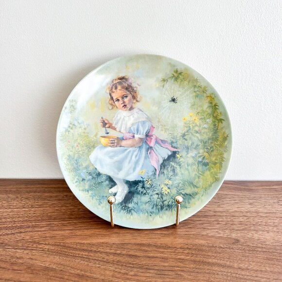 Little Miss Muffet Plate | Reco 1981 | Mother Goose - Picture 1 of 4